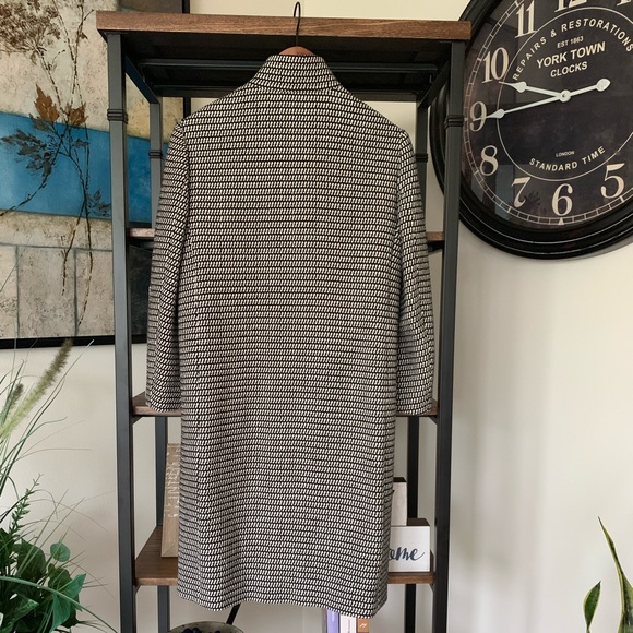 Ann Taylor Plaid Coat - Picture 5 of 8